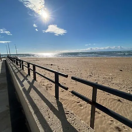 Nu Mari Damuri Villaggio Azzurro