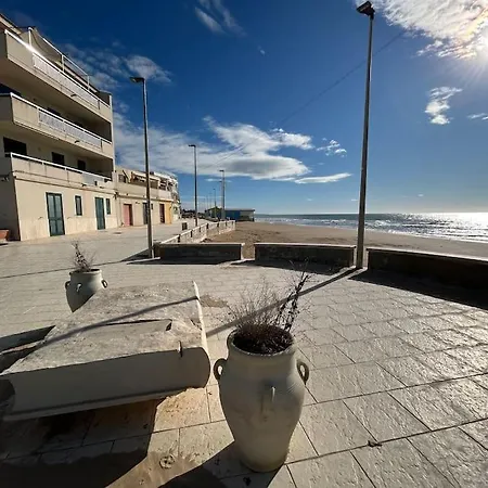 Nu Mari Damuri Διαμέρισμα *